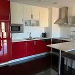 Aparthotel Tower By 3*
