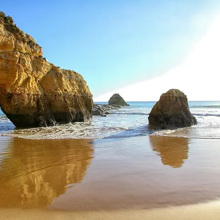 Tower By 아파트호텔