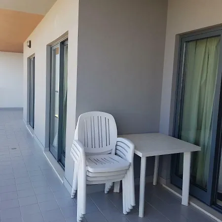 Apartahotel Tower By 3*